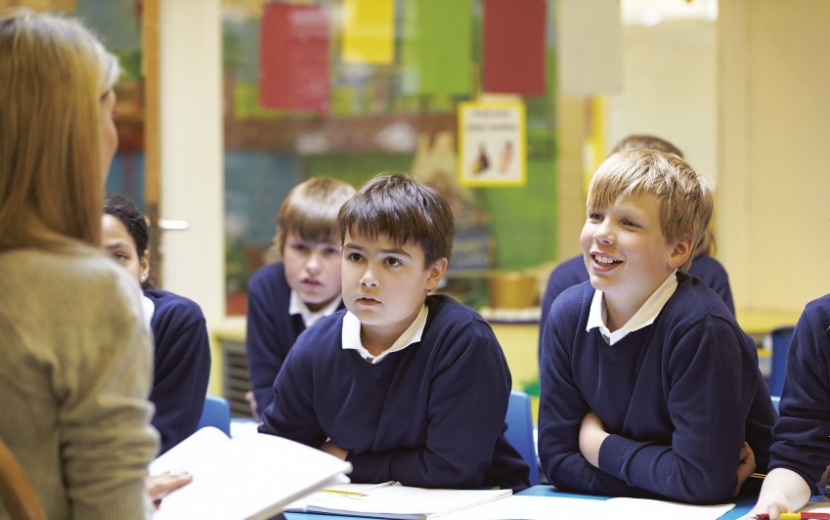 Improving pupils’ outlook on life over and above their literacy development